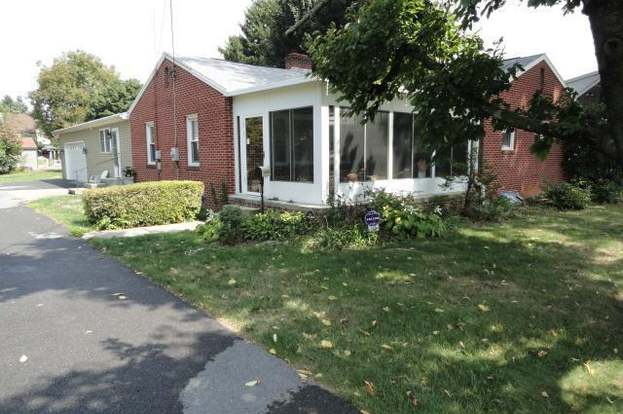 549 Highland Ave Chambersburg Pa 17201 Mls 1004575304 Redfin