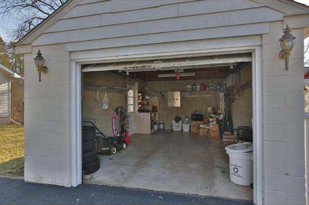 200 2nd Ave Newtown Square Pa 19073 Mls 1003363332 Redfin 200 2nd Ave Newtown Square Pa 19073