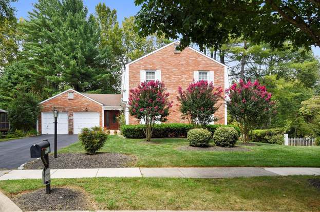 1913 Sunrise Dr Potomac Md 20854 Mls Mdmc692368 Redfin
