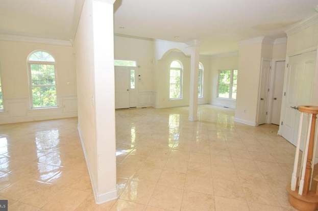 7228 Braddock Rd