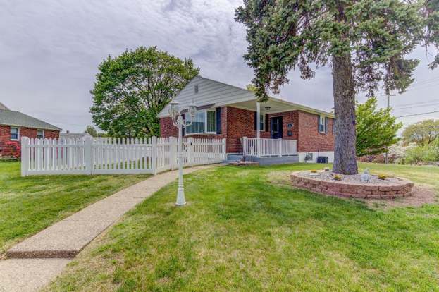 901 Church Rd Springfield Pa 19064 Mls 1000665468 Redfin 901 Church Rd Springfield Pa 19064