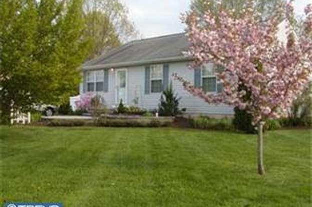 27 Maiese Ave Waterford Works Nj 08089 3 Beds 1 Bath