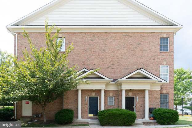 4699 Red Admiral Way 143 Fairfax Va 22033 Mls Vafx1083490