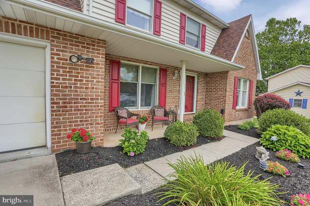 27 Riverview Dr Middletown Pa 17057 Mls Pada112512 Redfin