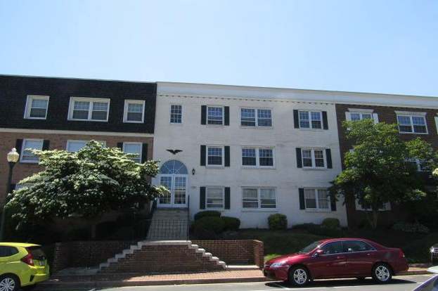 109 Center St N Unit C 304 Vienna Va 22180 Mls 1002214525 Redfin 109 Center St N Unit C 304 Vienna Va 22180