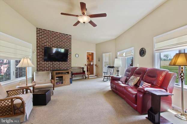 161 Ridgewood Ct Columbia PA 17512 MLS# PALA2046636 Redfin 161 Ridgewood Ct Columbia PA 17512 MLS# PALA2046636 Redfin