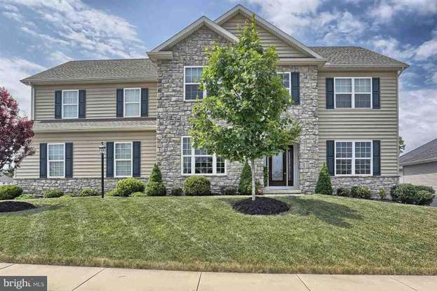 821 Tamanini Way Mechanicsburg Pa 17055 Mls 1003210655 Redfin 821 Tamanini Way Mechanicsburg Pa