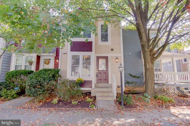 2073 Whisperwood Glen Ln Reston Va 20191 Mls Vafx1091766 Redfin