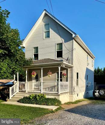 2112 Fairmount Road Hampstead Md 21074 Mls Id Mdcr200864 Berkshire Hathaway Homeservices Homesale Realty