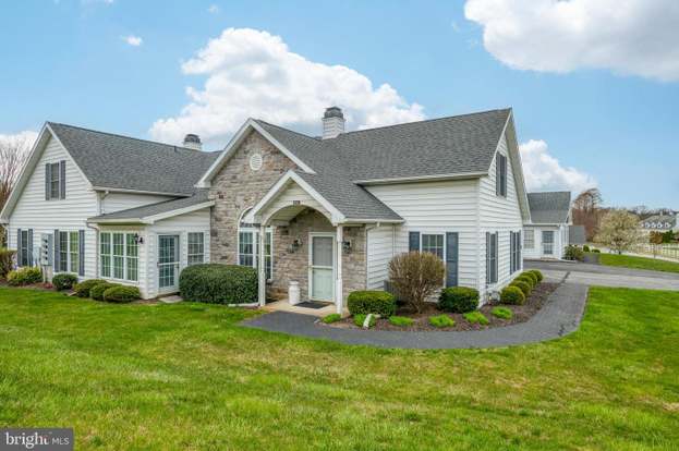 332 Clarks Way 332 York PA 17403 MLS PAYK2058820 Redfin