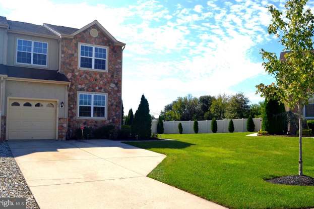 103 Glacier Dr Berlin Nj 08009 Mls Njcd375828 Redfin