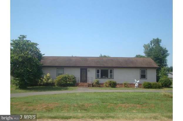 293 Barnes Blvd Colonial Beach Va 22443 Mls 1000399864 Redfin 293 Barnes Blvd Colonial Beach Va 22443