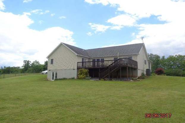 719 Quarry Rd Bunker Hill Wv 25413 Mls 1000580879 Redfin