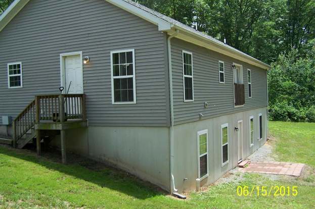 48 Coon Hollow Trl Hedgesville Wv 25427 Mls 1001179945 Redfin