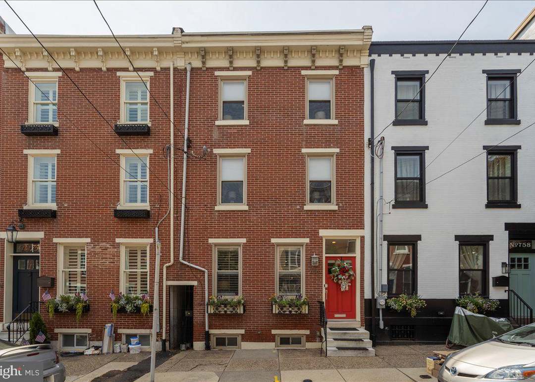 756 N 24th St, Philadelphia, PA 19130 | Redfin