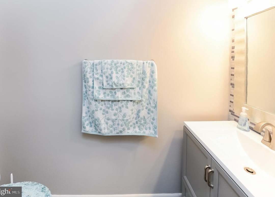 132 Brent Ct, West Deptford, NJ 08086