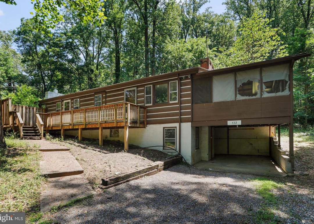 572 Johnnycake Ln, Harpers Ferry, WV 25425 | Redfin