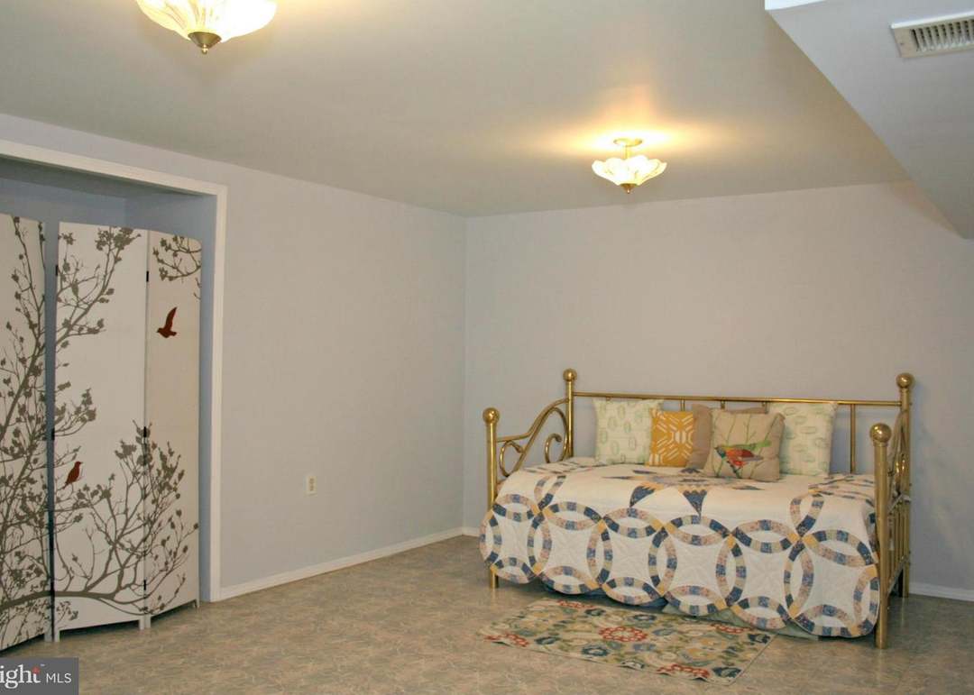 215 Winter Frost Ct, Sterling, VA 20165 | Redfin 215 Winter Frost Ct, Sterling, VA 20165 | Redfin