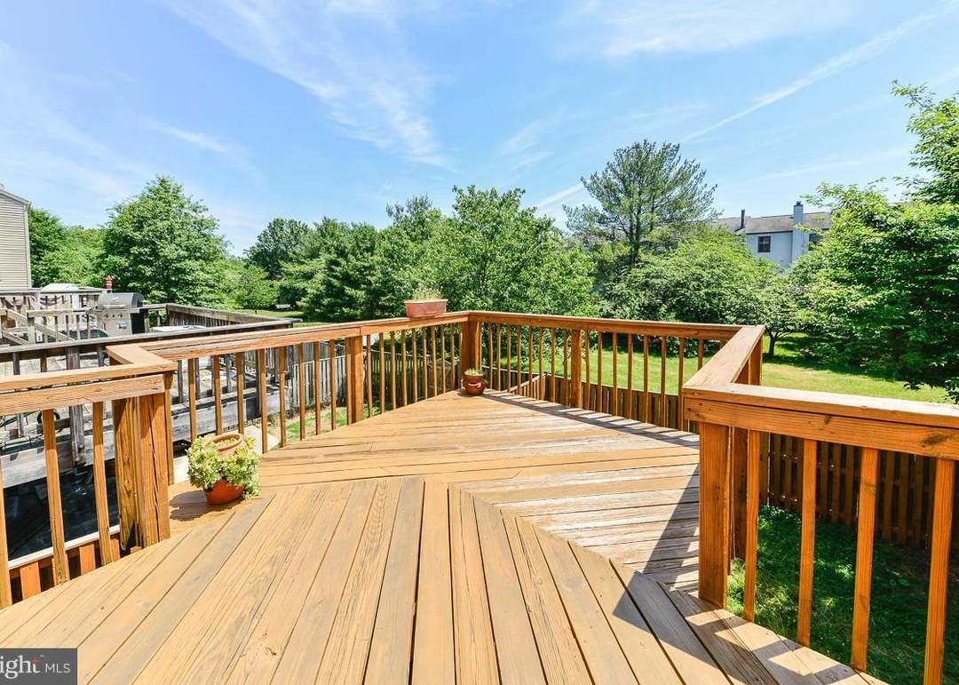 14 Haxall Ct, Sterling, VA 20165 | Redfin