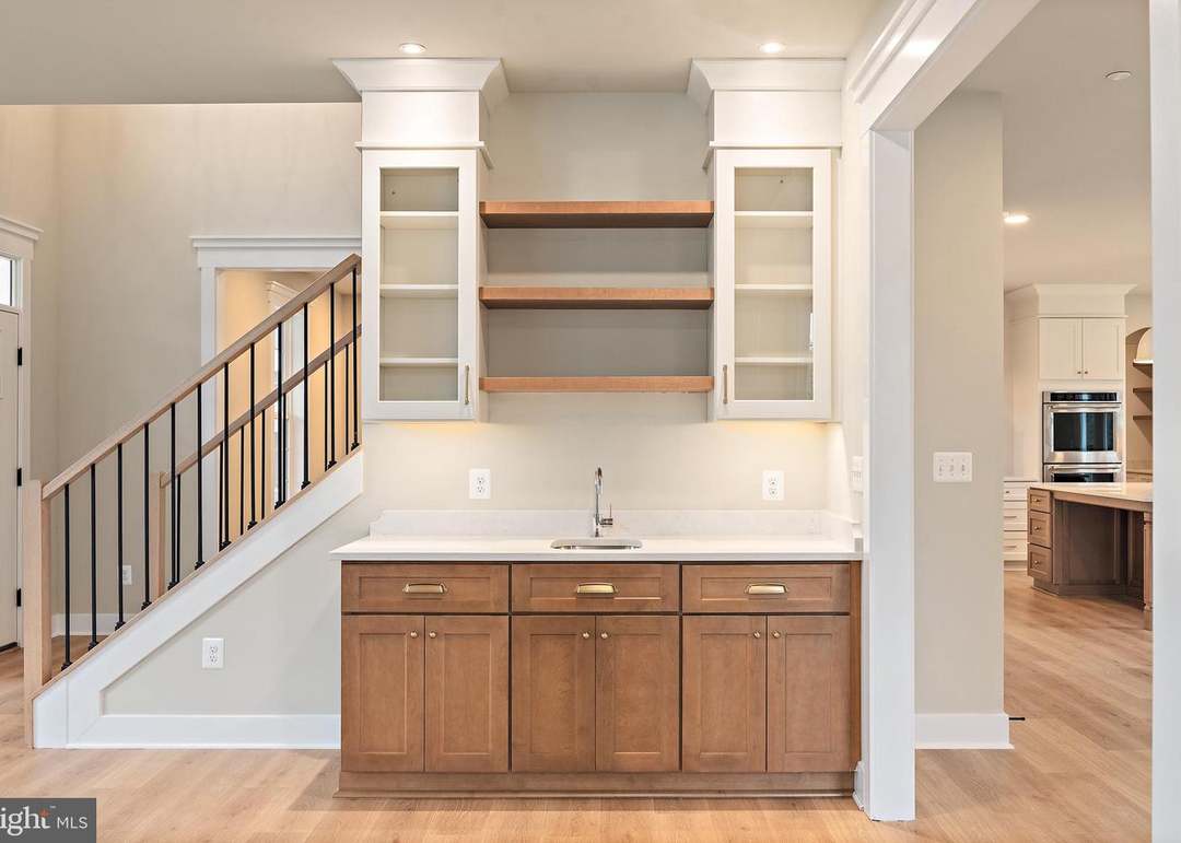 21 Stratford Dr, Severna Park, MD 21146