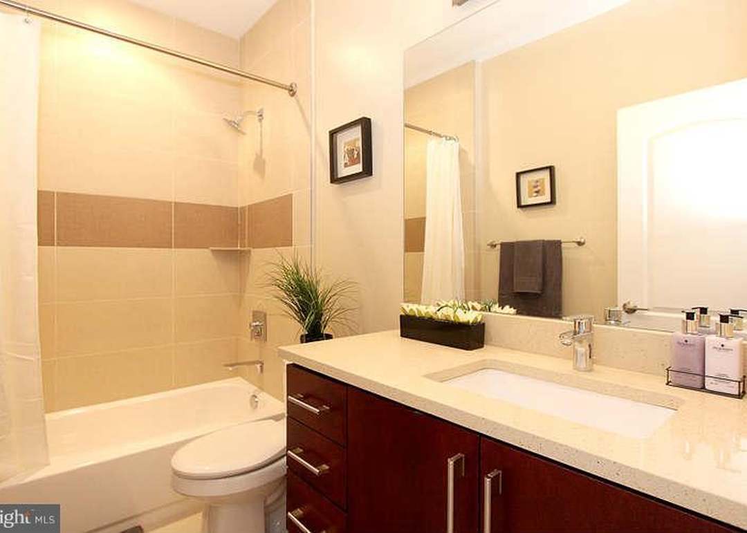 1333 Euclid St NW Ph 2, Washington, DC 20009