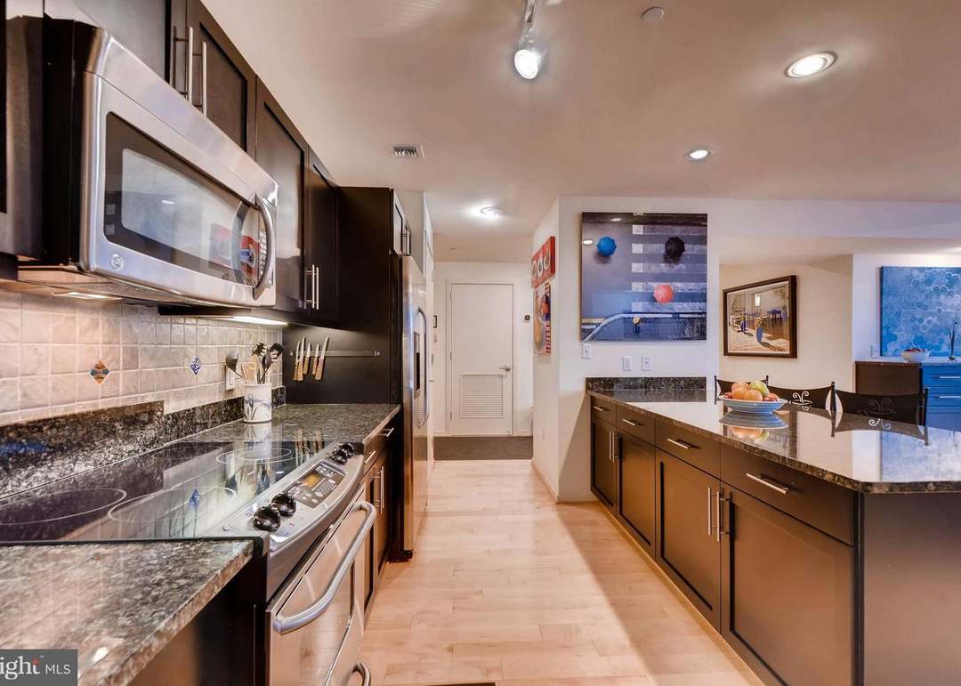 1200 Steuart St #922, Baltimore, MD 21230