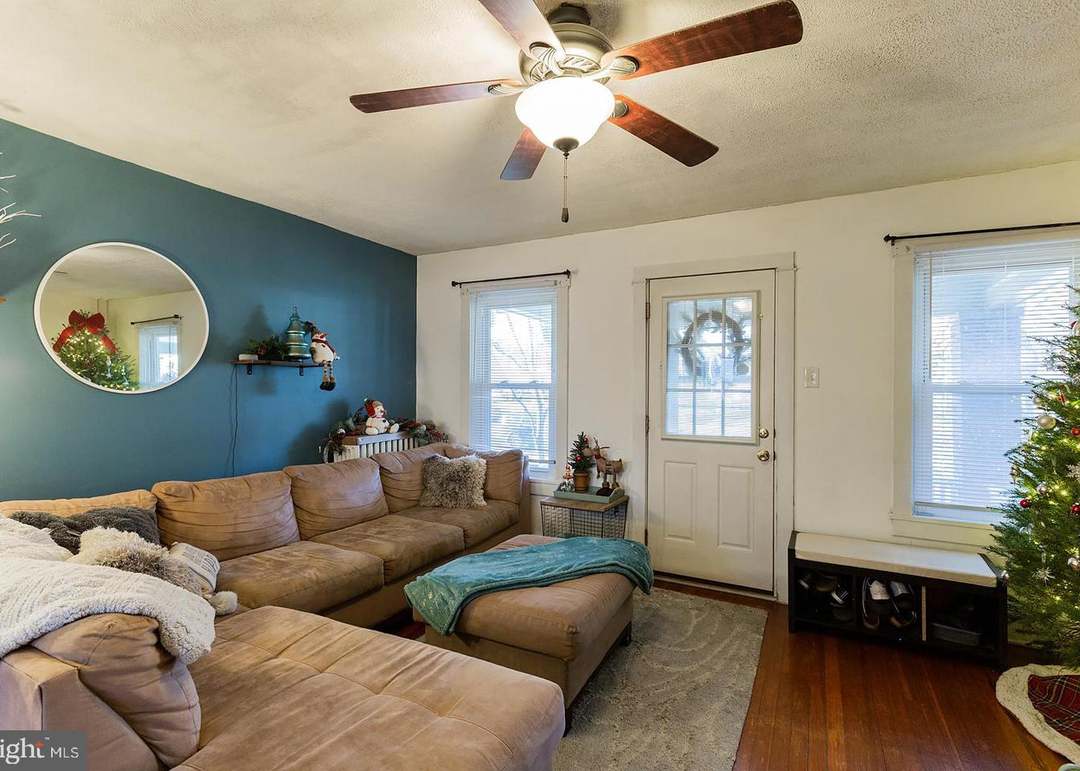 710 New Holland Ave, Lancaster, PA 17602