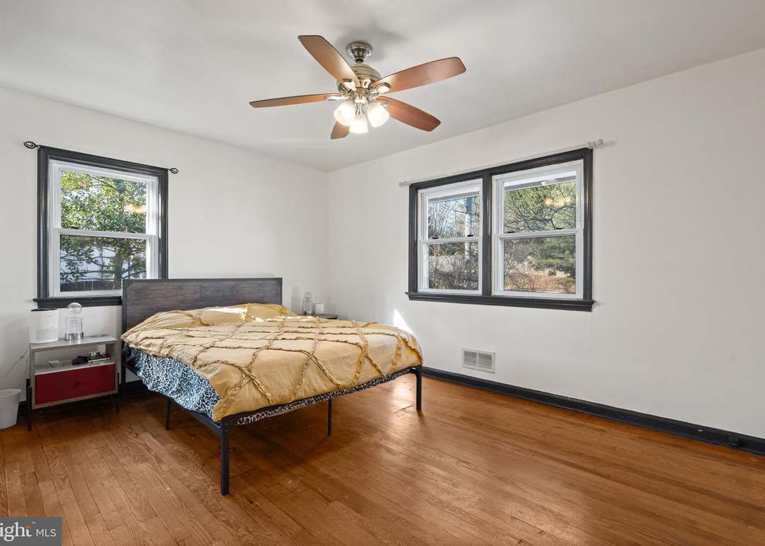 3501 Annandale Rd, Annandale, VA 22003