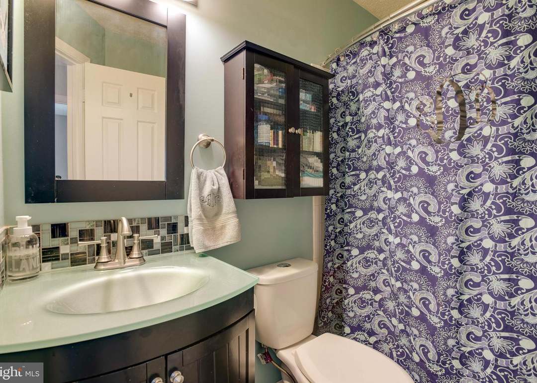 7325 Stream Way, Springfield, VA 22152
