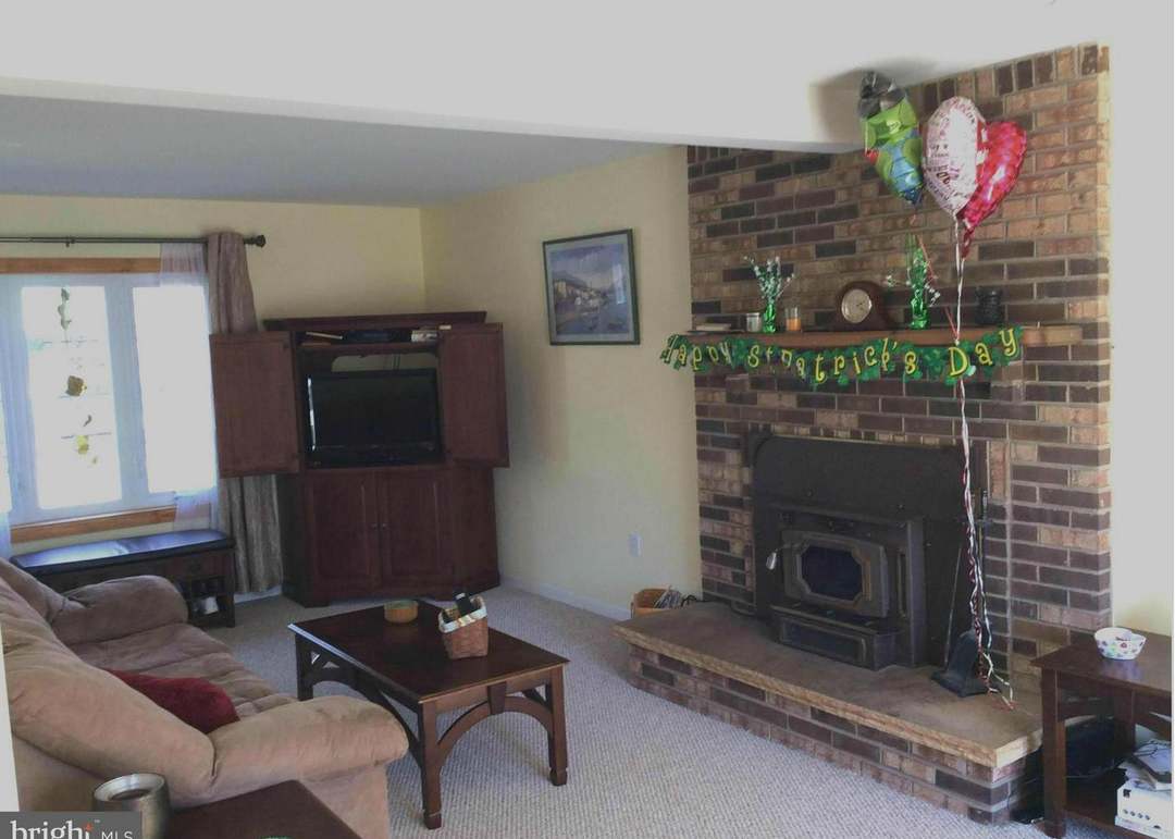 875 Sycamore Hill Rd, Severn, MD 21144