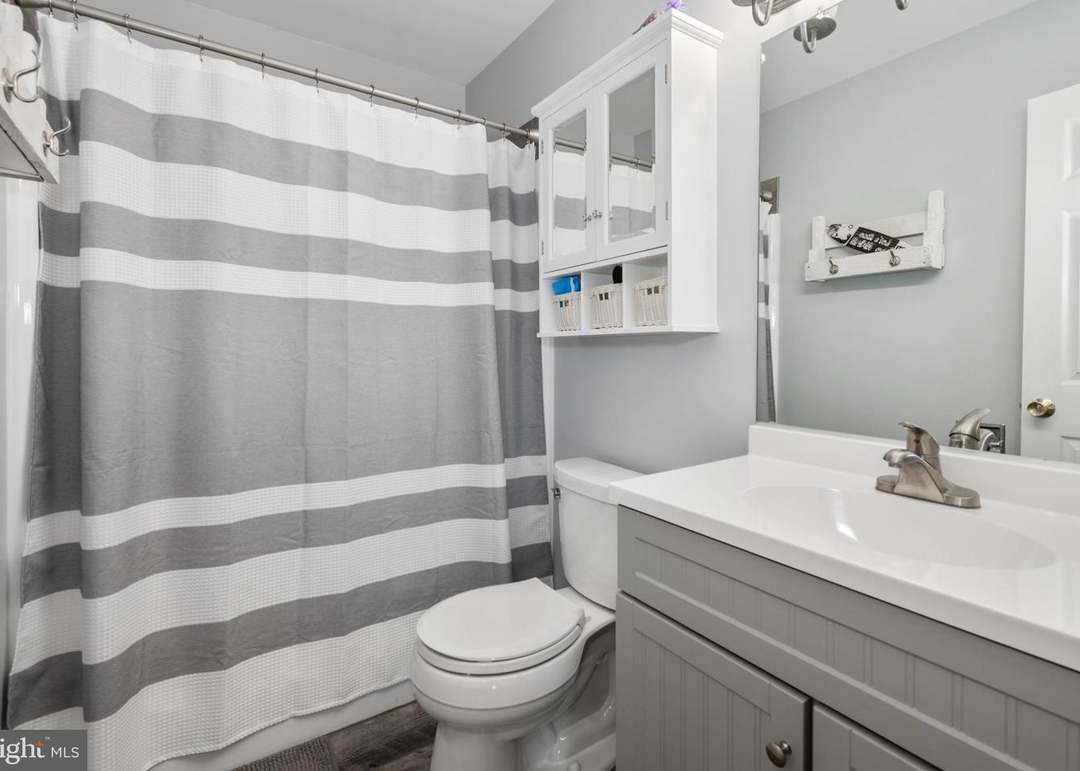 472 Estate Rd, Boyertown, PA 19512