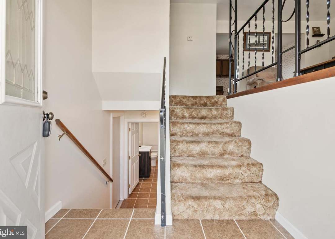 472 Estate Rd, Boyertown, PA 19512