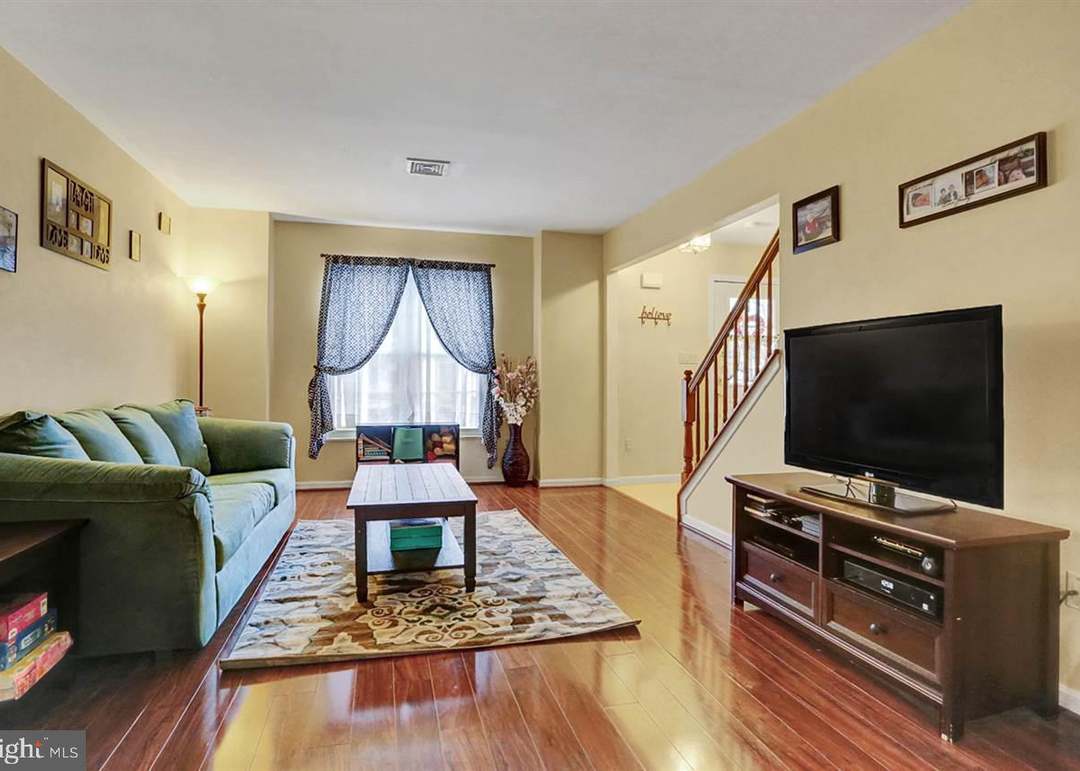 4 Ashburg Dr, Mechanicsburg, PA 17050