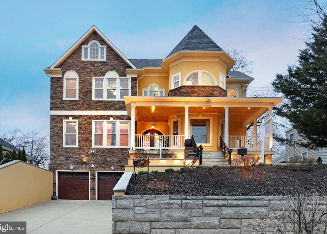 2804 13th St NE, Washington, DC 20017 | Redfin