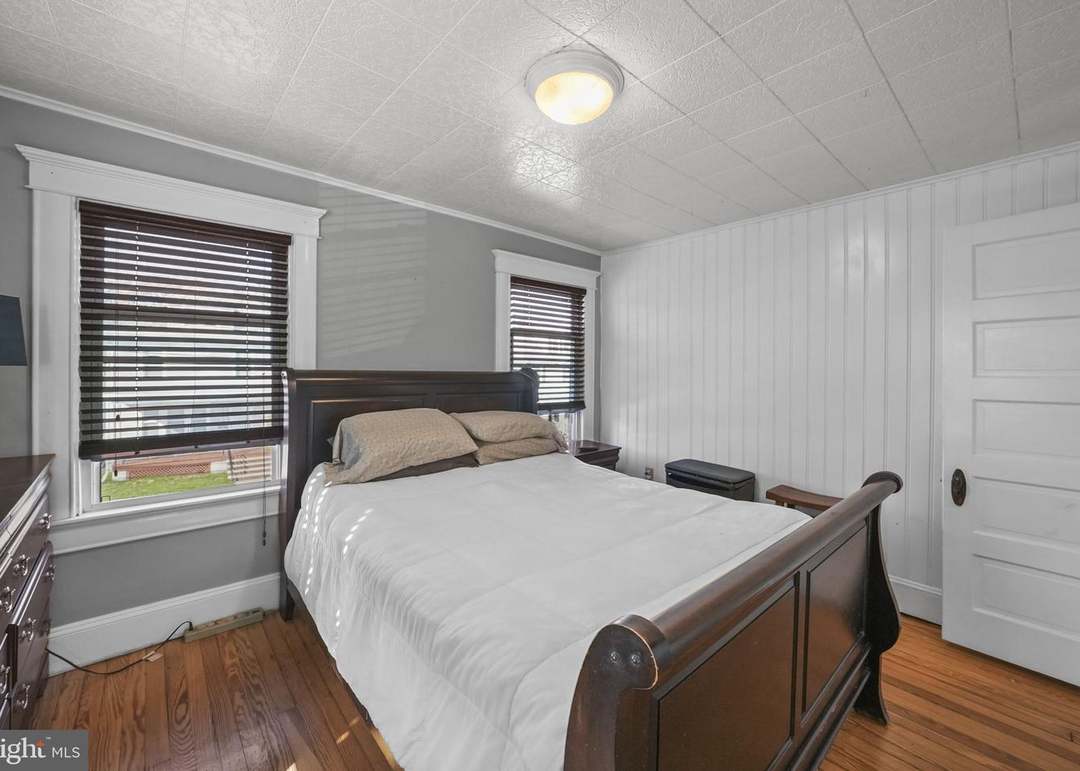 156 Hillside Ave, South River, NJ 08882
