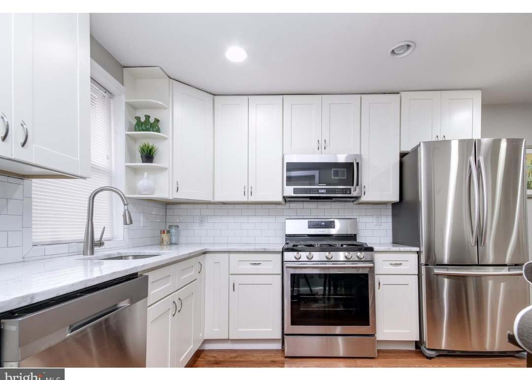 218 E Thompson St, Philadelphia, PA 19125