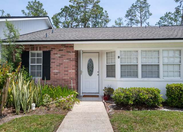 Property at 9 Kings Colony Ct #9, Palm Coast, FL 32137, 1 bed, 1 bath