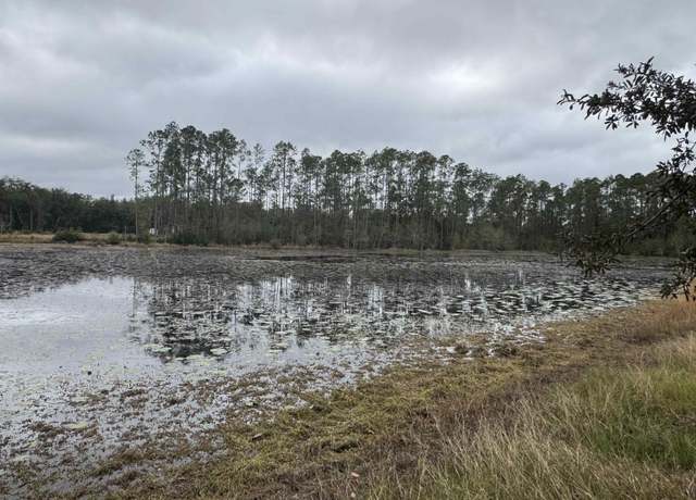 Property at 139 Peebles Rd, Interlachen, FL 32148