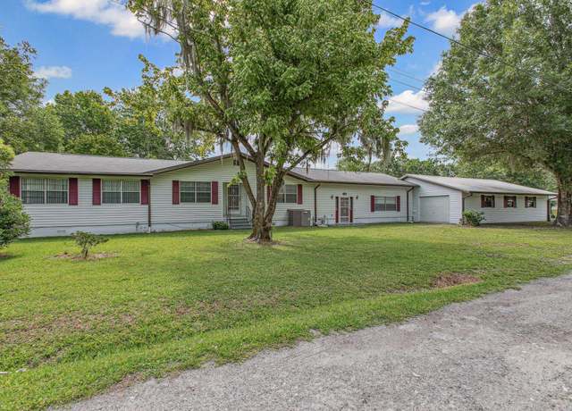 Property at 250 Crescent Ln, Crescent City, FL 32112, 4 beds, 2.5 baths