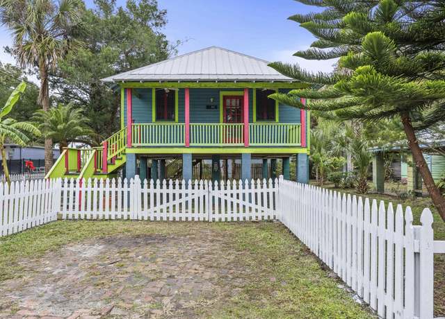 Property at 86 Duero St, St Augustine, FL 32084, 6 beds, 3.5 baths