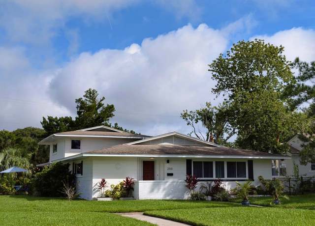 Property at 200 Oglethorpe Blvd, St Augustine, FL 32080, 3 beds, 3 baths