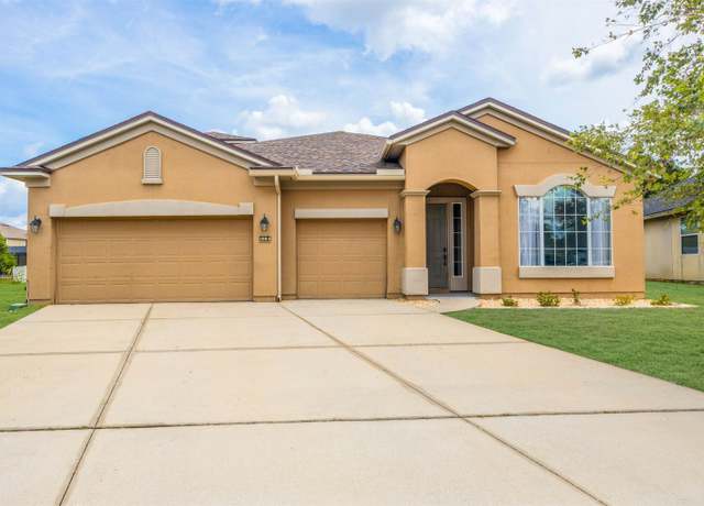Property at 1084 Santa Cruz St, St Augustine, FL 32092, 5 beds, 4 baths