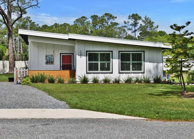 Property at 225 Yarbrough Cir, St Augustine, FL 32095, 2 beds, 2 baths