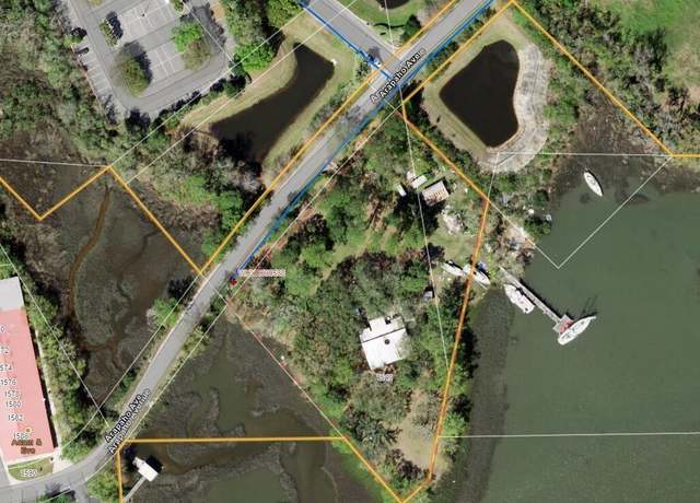 Property at 1540 Arapaho Ave, St Augustine, FL 32084