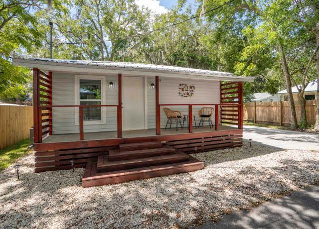 Property at 19 Phillips St, St Augustine, FL 32084, 2 beds, 2 baths