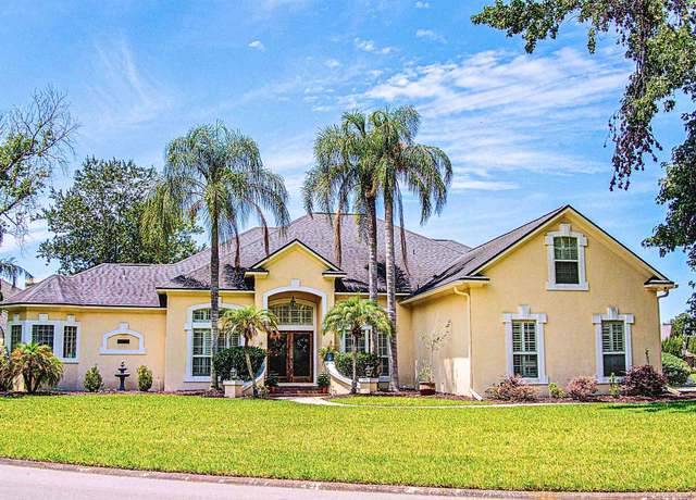 Property at 12232 Lashbrook Ct, Jacksonville, FL 32223, 4 beds, 3.5 baths