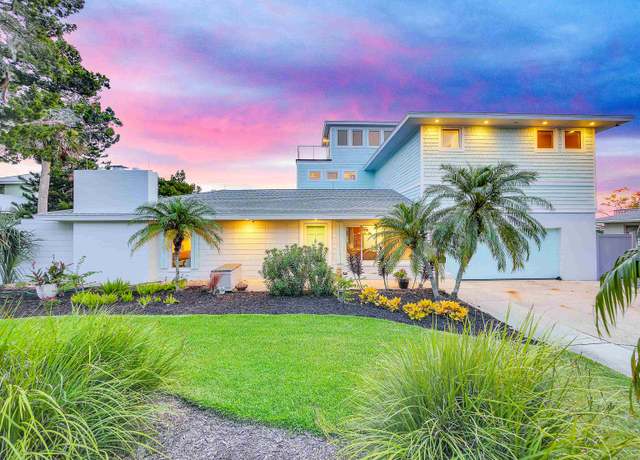 Property at 205 Coquina Ave, St Augustine, FL 32080, 4 beds, 3 baths