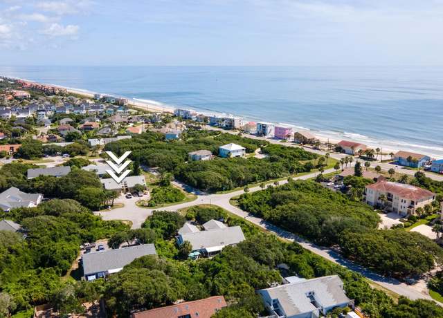 Property at 4502 Sandcastle Cir, St Augustine, FL 32084, 2 beds, 2 baths