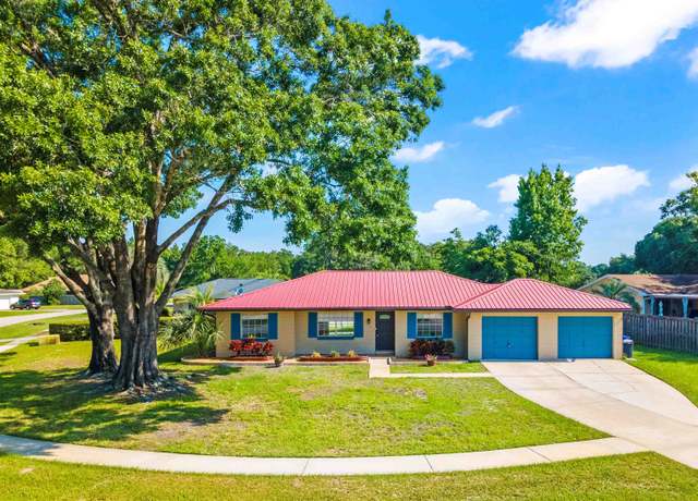 Property at 826 Rita Cir, St Augustine, FL 32086, 3 beds, 2.5 baths