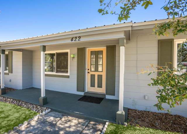 Property at 422 Nervia Ct, St Augustine, FL 32086, 3 beds, 2 baths